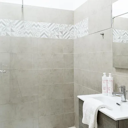 Apartment Corsica Boutique 9 By Wonderful Italy Genoa